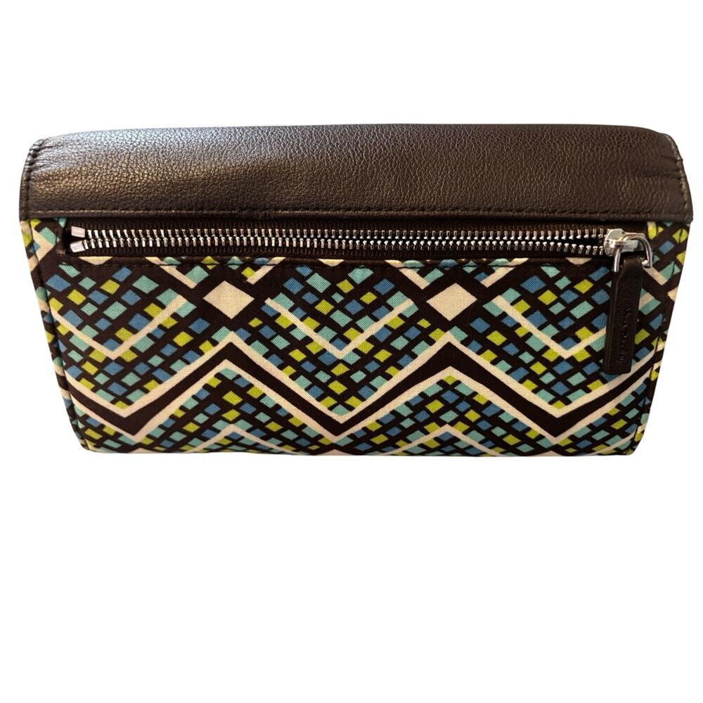 Vera Bradley Audrey Wallet Rain Forest RFID Brown Blue Never Used